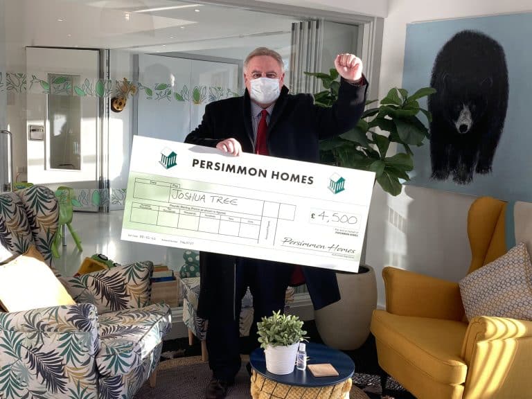 PERSIMMON’S GIANT CHEQUE FOR THE JOSHUA TREE